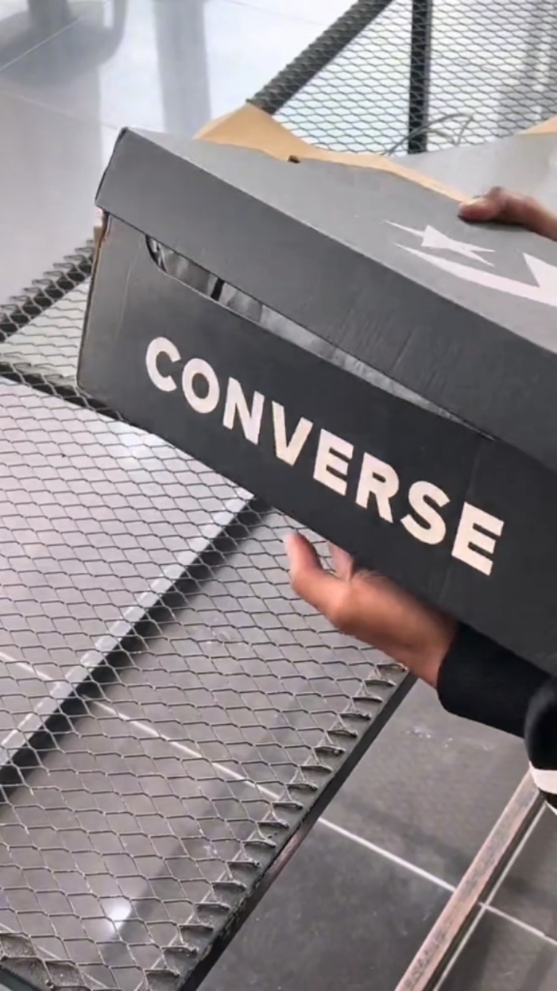 inbox for more infor #fyp #sneakers #converse #unboxingvideo 