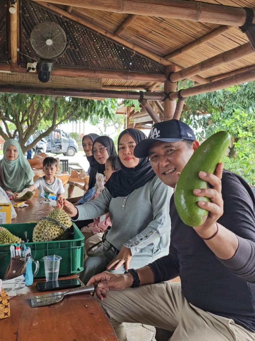 WISATA KEBUN BUAH DI KEDIRI 081334148034