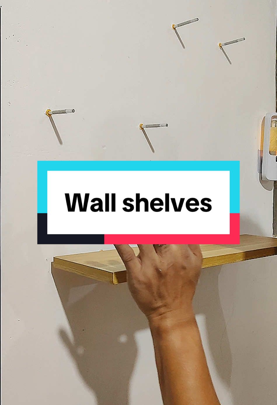 So obsessed😭🫶                   #wallshelves #floatingshelves #homedecorideas #decor #homesupplies #fyppppppppppppppppppppppp 