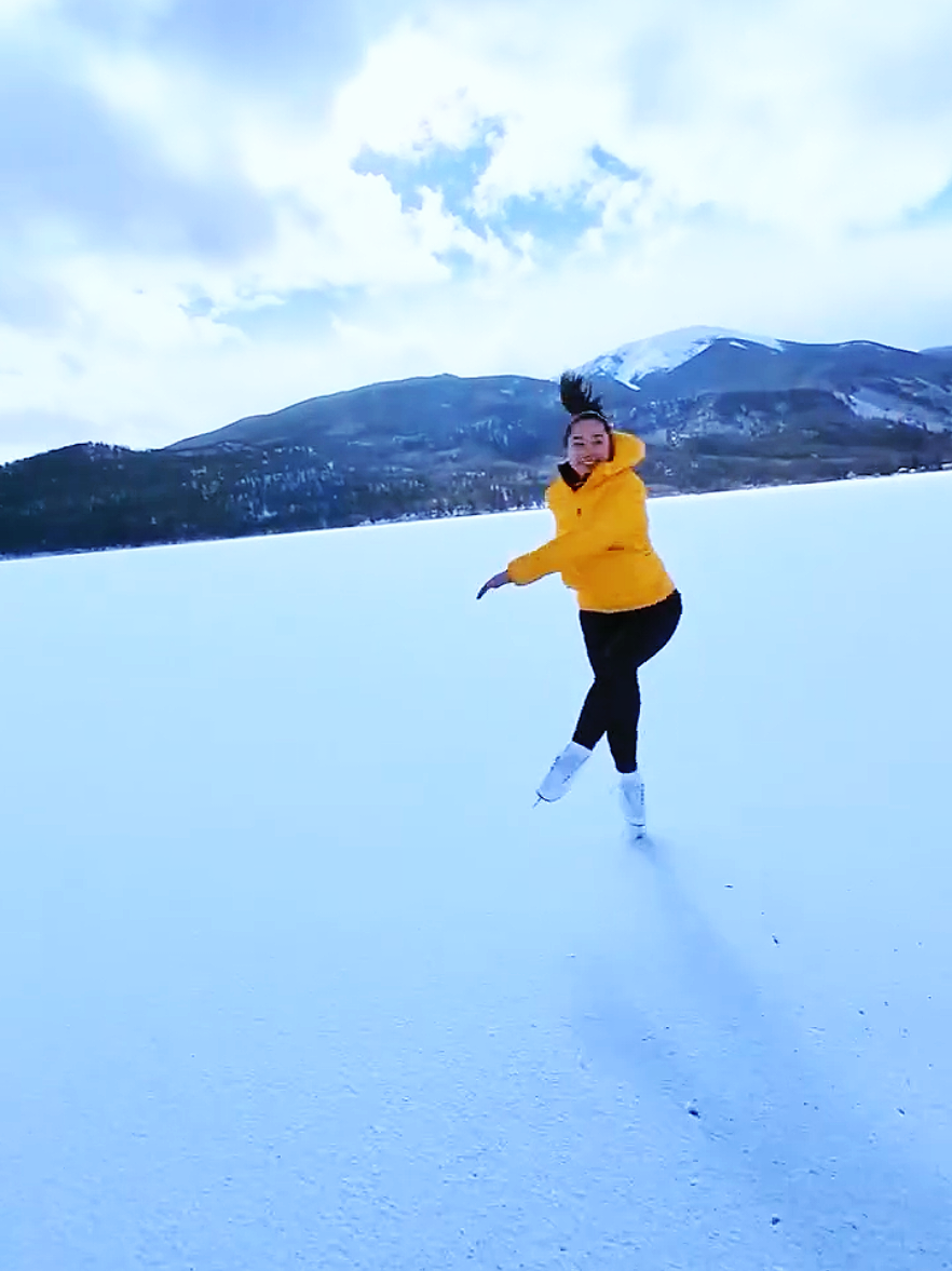 snow lovers zara samne ayen ♥️♥️♥️ . . .  #naturetravel #nature #naturephotography #travel #travelphotography #naturelovers #photography #travelgram #wanderlust #sunset #travelblogger #landscape #naturelover #traveltheworld #instatravel #explore #photooftheday #photo #wildlife #ig #adventure #captures #perfection #Love #mountains #world #instagram #goodvibes #travelling #trip #foryoupage #foryou #fypviral ##treading_viral_video #growmyaccount #viral_video #dontunderreviewmyvideo #foryoupage❤❤ #fypツ #fypシ゚viral 