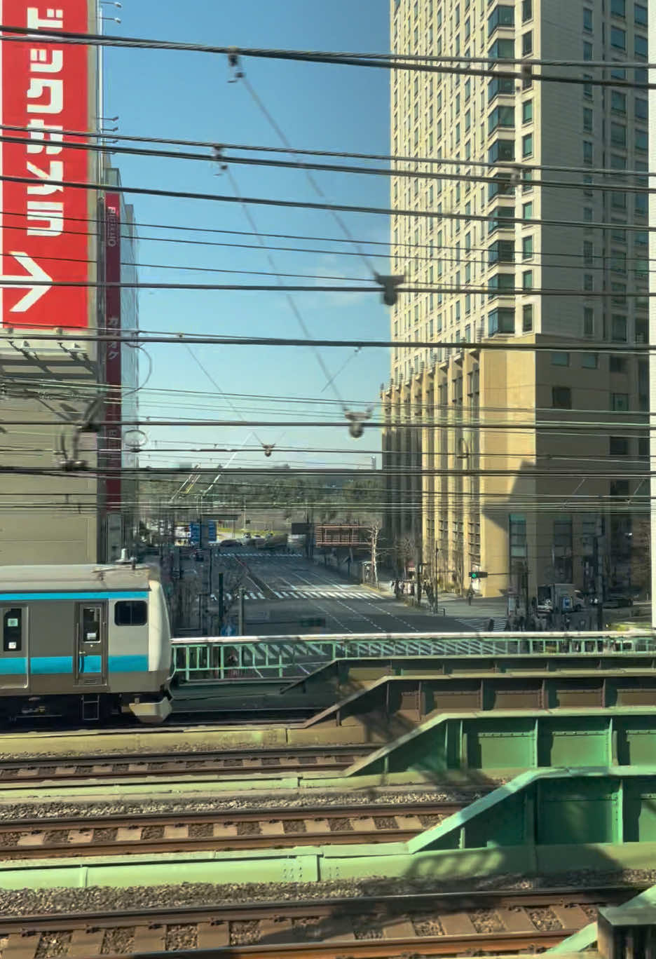 東京駅に近づくとワクワクするのはなぜだろう。 #東京駅 #東京 #東京観光 #東海道新幹線 #新幹線 #日本の風景 #tokyo #tokyostation #tokyotrip #japan #japantravel #japan🇯🇵 #fyp #おすすめ @JR東海ツアーズ 