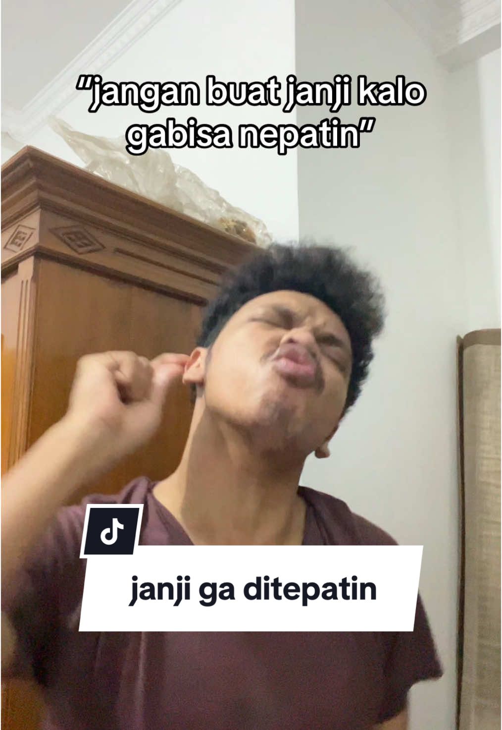 sekecil apapun gua tungguin soalnya 