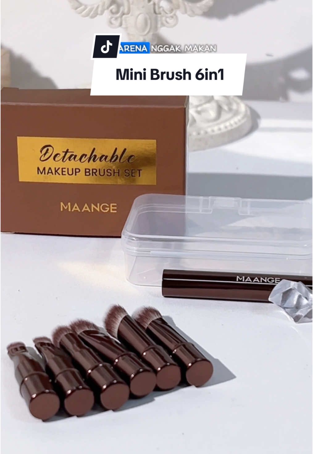 Brush mini lepas pasang 6in1  #MAANGE #MAANGEbeauty #MAANGEtools #viral #pilihbrushpilihMAANGE #racuntiktok #makeup #recommendations #rekomen #maangebrush #brush #maangesetbrush #makeuptools #brushmakeup #makeupbrush 