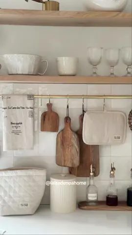 Como coloquei uma barra de utensílios pra cozinha sem furar a parede! O LINK ESTÁ NOS DESTAQUES DO MEU INSTA!! 🫶🏻 #shopee #decoração 