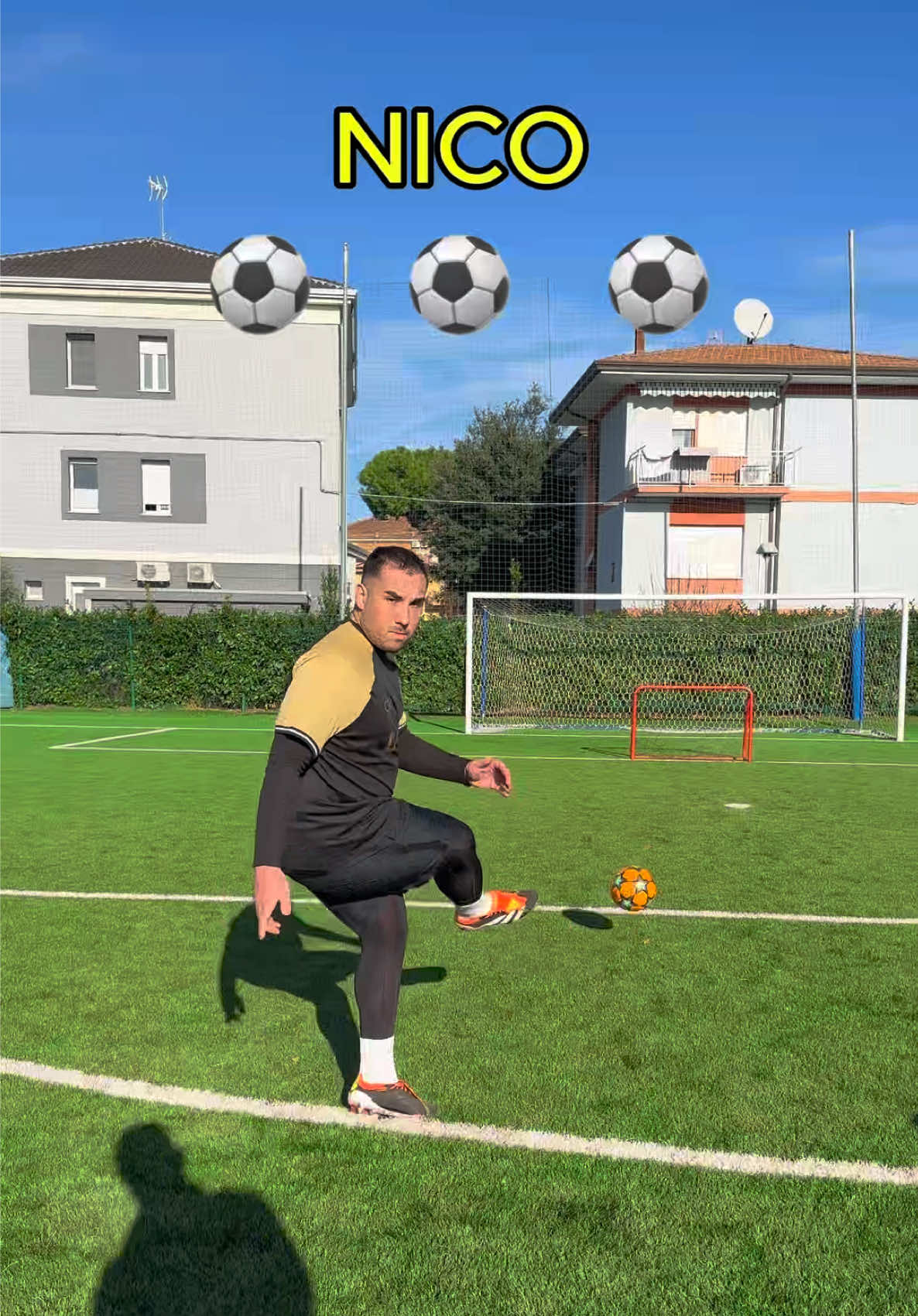 Blind shoot challenge🔥⚽️ #football #Calcio #Soccer #skillscrewhd #footballchallenge