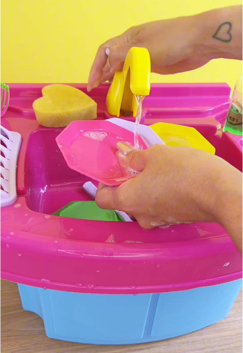 Acqua Clean da @cotiplas 🧽🧼🫧 #brinquedos #diversao #asmr #toys #cotiplas