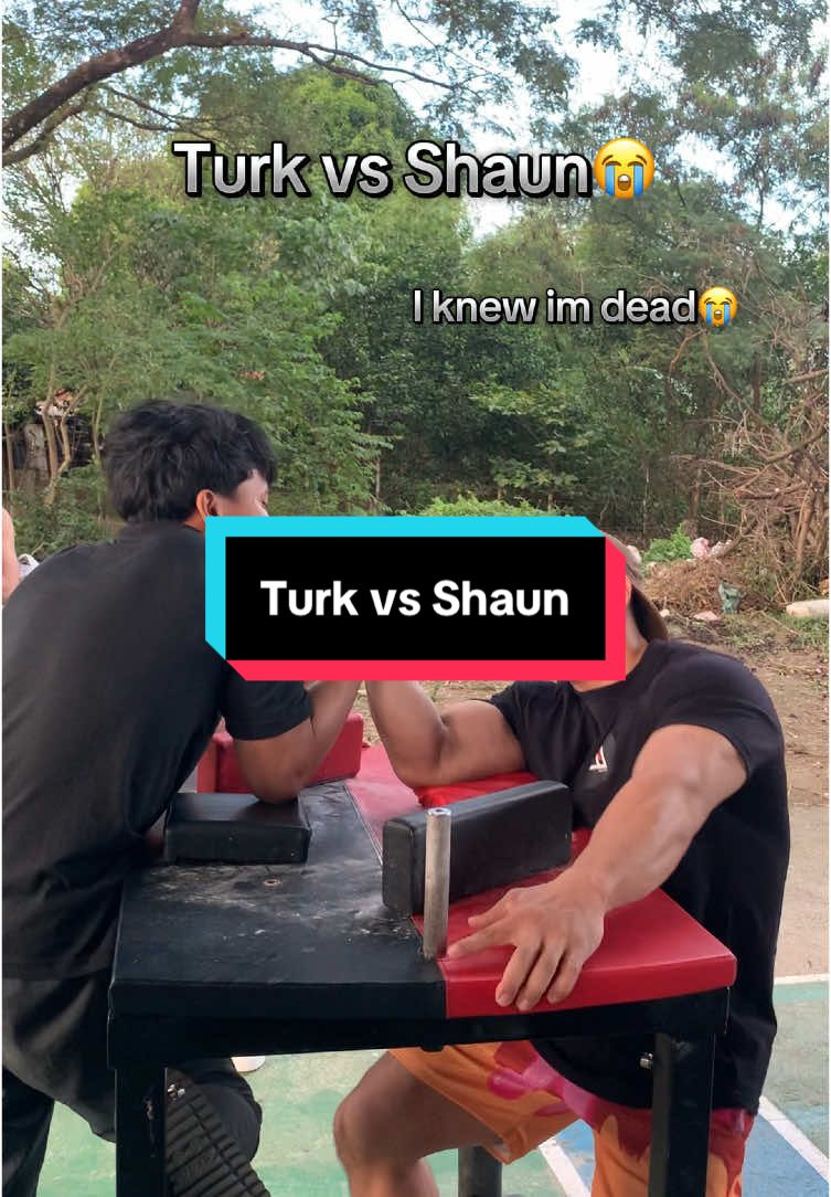 Turk vs Shaun #armwrestler #armwrestling #tourna #viral #FYP #bunongbraso #champion #phillipines #hook #toproll @Shaun Chispa  