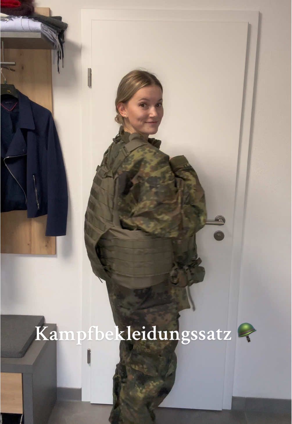 Kampfbekleidungssatz anziehen🪖  #bundeswehr#military#dienen#kbs#soldat#fy @Bundeswehr Karriere 