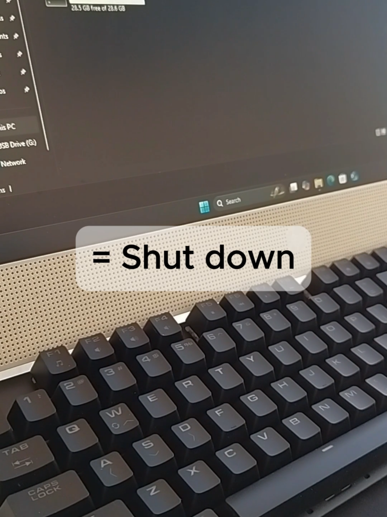 Shutdown and Restart shortcut in Windows 10 & 11 #Tech #windows #Tricks