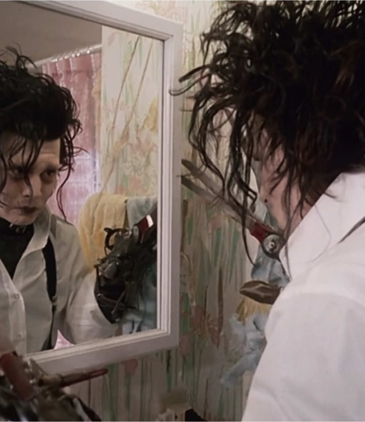 the town people didn’t deserve him #fyp #edwardscissorhands #edwardscissorhandsedit #viral #foryoupage 