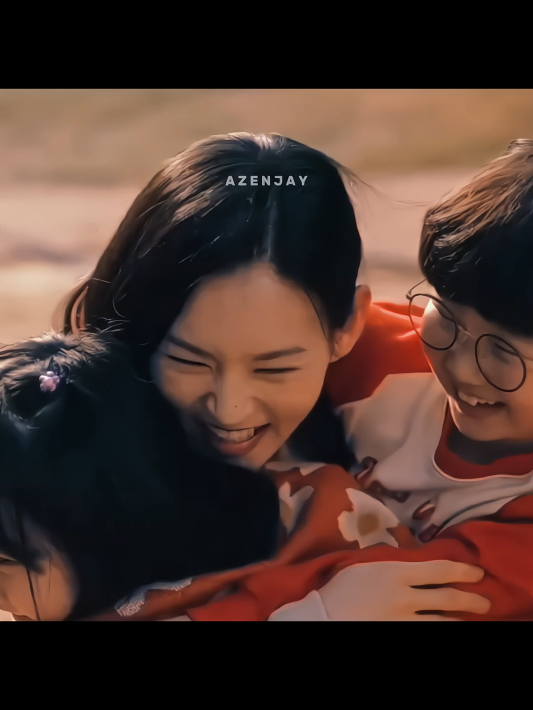 sama sama sudah bercerai, sama sama punya anak 1... untuk dua orang yg sudah berumur matang couple ini sangat amat cocok namun sayang sepertinya mustahil untuk berlayar.  #lovescout #leejoonhyuk #kimyoonhye #drakor #kdrama #drakorrekomendasi #fypシ 