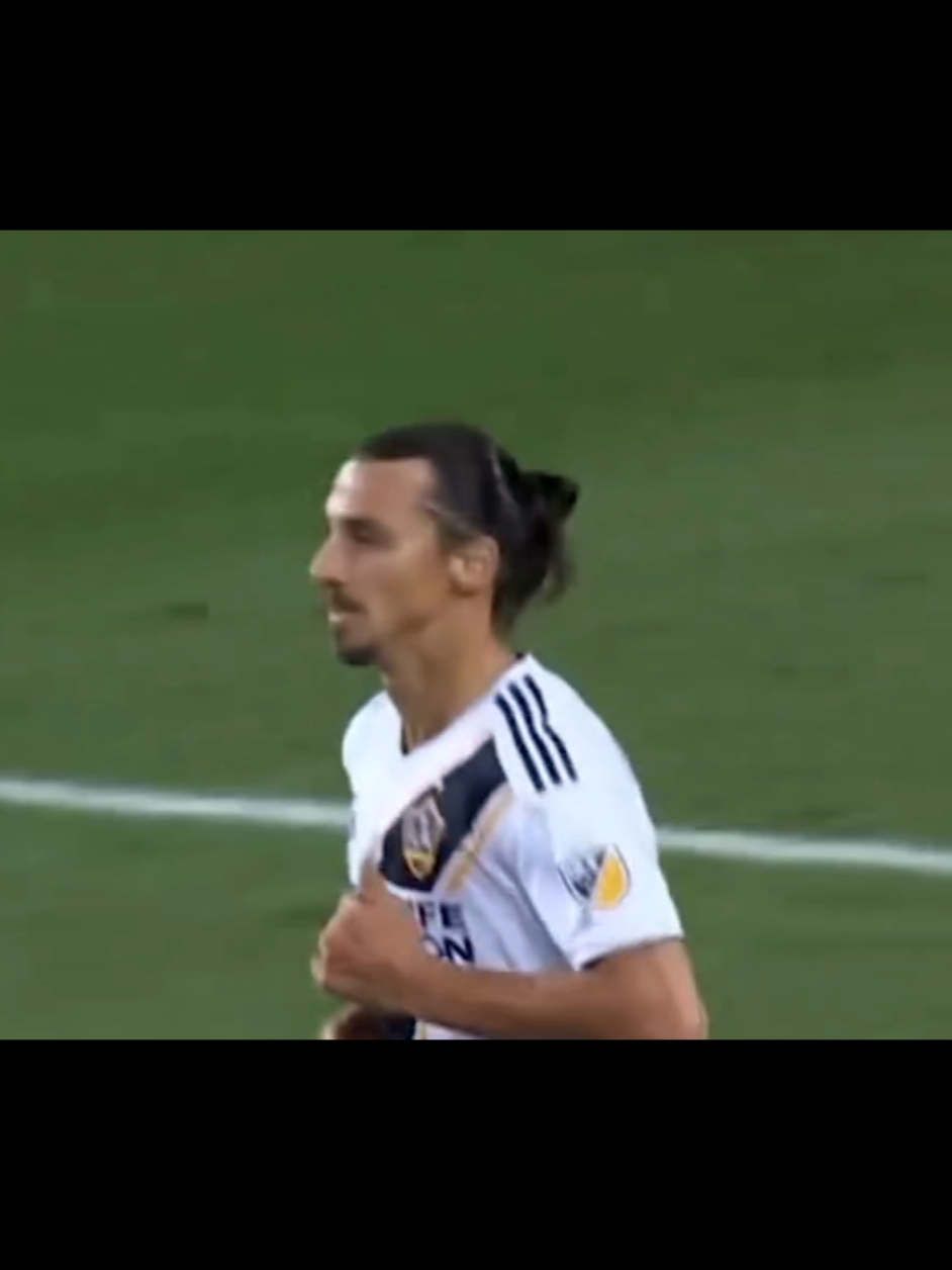 Unexpected edit  #ibrahimovic #futebol #unexpectededit 