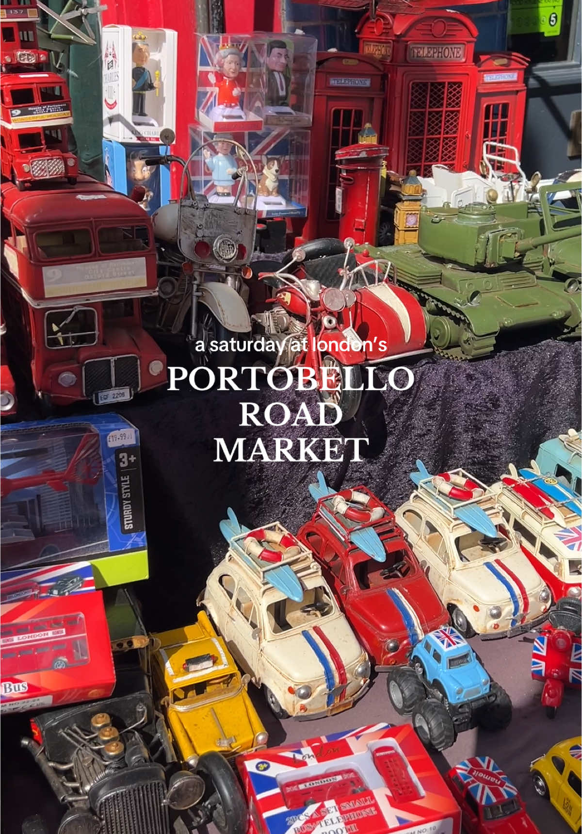 the perfect saturday doesn’t exi— #portobelloroadmarket #londonthingstodo #londonmarkets #londontravel #nottinghill #wheninlondon #streetmarket 