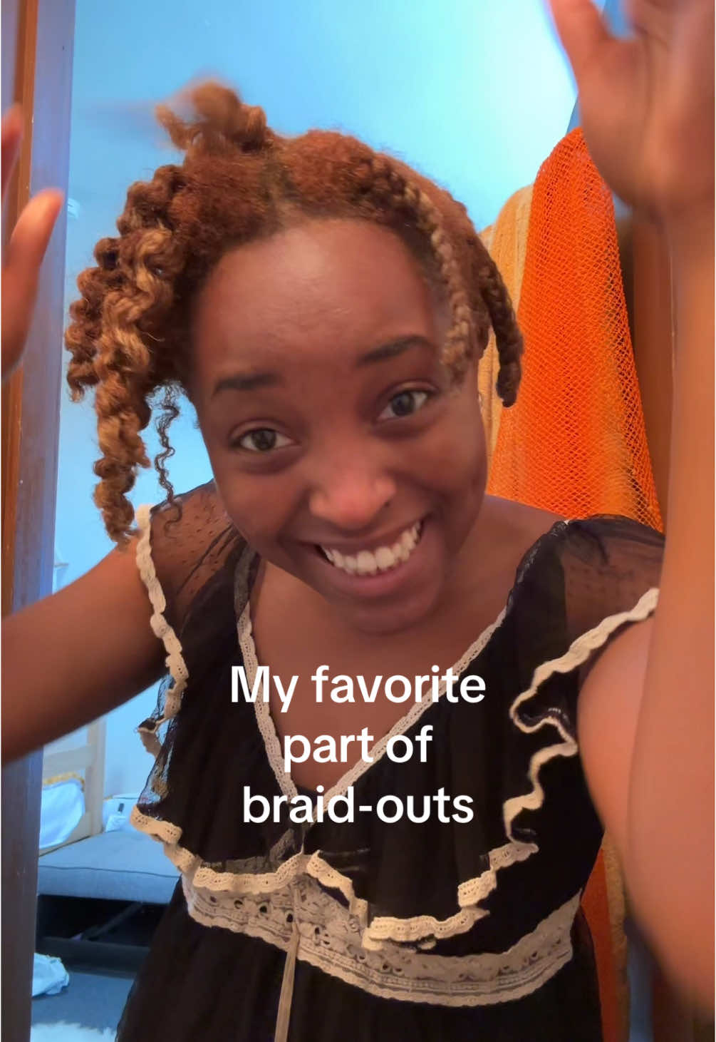 If you’re careful when plaiting, you should be able to separate braids quickly like this. #braidout #naturalhair #naturalhairstyle #type4hair #4chair 