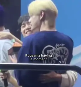 Idk but the tension is crazyy. We love jealous gunwook 😼| #parkgunwook #gunwook #seokmatthew #matthew #mattparkz #MATTPARKZ #zb1 #zerobaseone #kpop #kpopfyp #fyp 