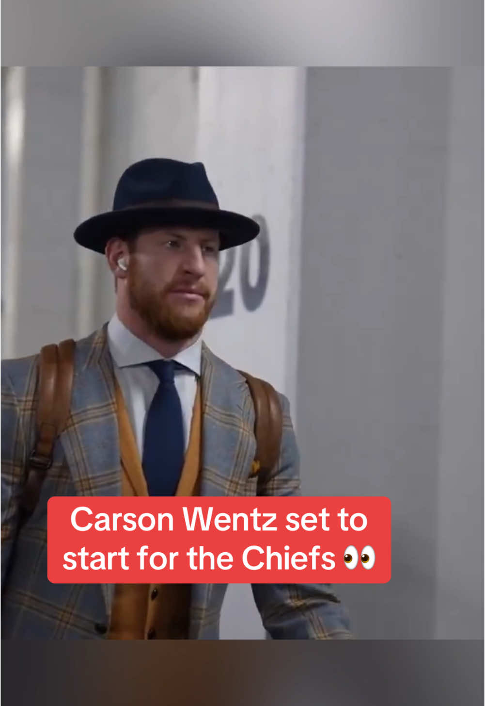 #CarsonWentz looks ready 👀 (via @NFL) #chiefs #nfl