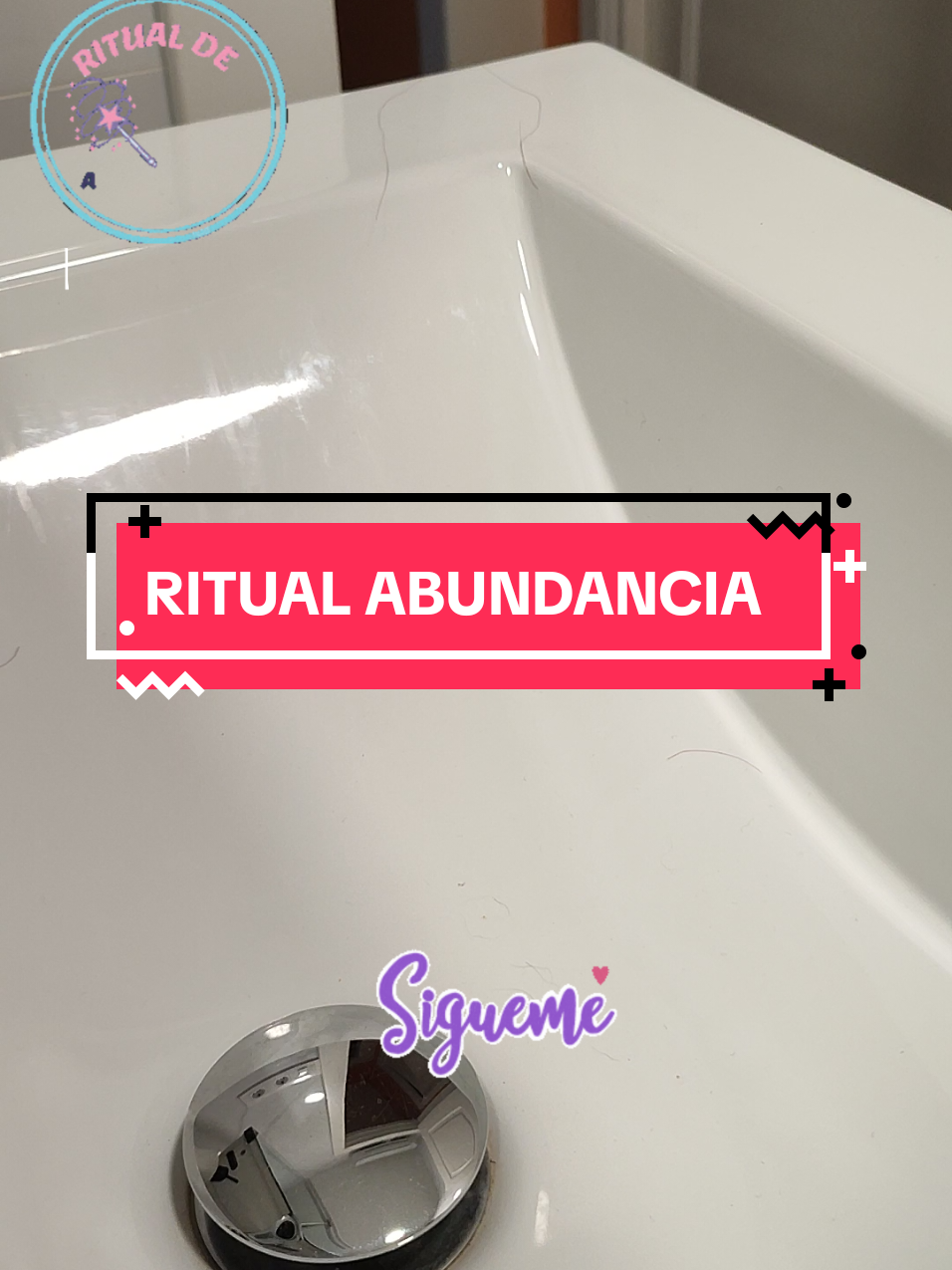 RITUAL CON SAL Ritual del primer domingo de cada mes. Se lavan las manos con sal gruesa, se frotan y se aclaran , dejándolas secar al aire haciendo ruidos , chasquidos y palmas para llamar a la abundancia. #ritualconsal #ritualprosperidad #ritualabundancia  #ritualprimerdomingo #ritualconsalprimerdomingo #ritualconsalprimerdomingodelmes 