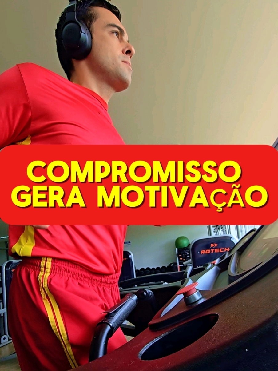 Comprometimento e disciplina são as forças que realmente nos levam mais longe!  Vai ter dias que você vai estar desmotivado, cansado ou até sem vontade de seguir em frente. Mas é nesses dias que a disciplina se torna crucial. Mesmo sem motivação, você sabe que precisa ir, pra alcançar seu propósito 🌪️  O segredo está em não depender apenas da inspiração do momento, mas de ter um compromisso firme com o seu objetivo. Por isso é tão importante ter um plano, uma direção clara, algo pelo que lutar. 🧭  O barco precisa saber o rumo para onde quer ir, ou então, você não terá motivo para remar.  Quando você sabe onde quer chegar, o caminho, por mais difícil que seja, fica mais claro. A motivação vai e vem, mas a disciplina e o comprometimento te ajudam a seguir em frente, mesmo quando tudo parece perdido.  Cada passo dado, mesmo nos dias difíceis, é uma conquista rumo ao que você deseja alcançar. 🚀 Não desista! O sucesso é feito de perseverança, consistência e foco. 🌟 #comprometimento  #disciplina #foco #persistência #plano #Deustemumplano #omelhordedeus 