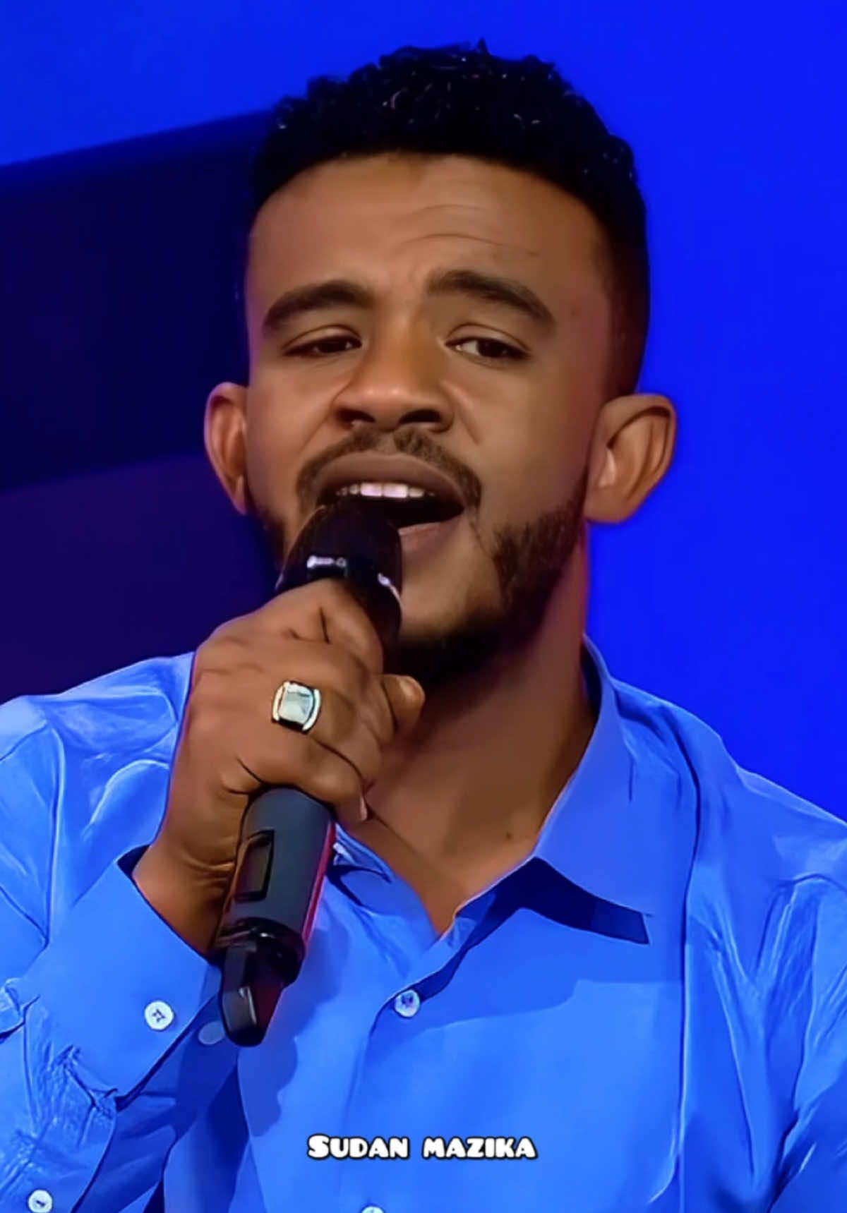 حسين الصادق - أمي 🎤🎵🥰❤️ تابع قناه سودان مزيكا ليصلك كل جديد. #sudanese_music يا غالية ست الكل #امي #حسين_الصادق #مشاهير_السودان #hussein_alsadig ##sudan_mazika #أمي #ترند_السودان #اغاني_سودانية #اغاني #اغاني_سودانيه #sudanese_songs #viralvideos #fyp #foryou #explorepage #explore #اكسبلور