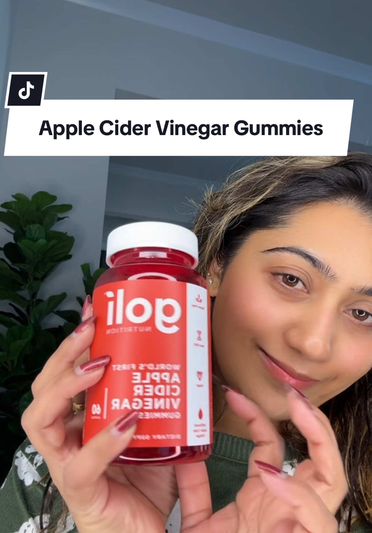 Apple Cider Vinegar Gummy  #applecider #gummy #viral #viraltiktok #TikTokShop #tiktokshopviral #viralvideo #tiktokshopviral #goli #goliapplecidervinegargummies #thisvideo #viraltiktok 