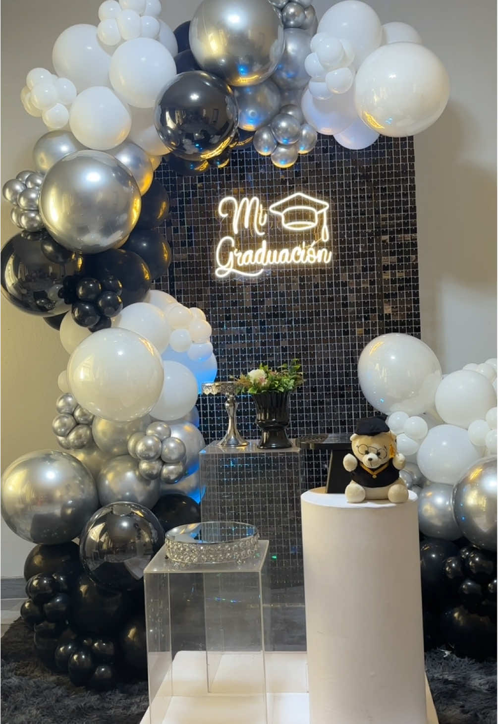 #mygraduation #viral #parati #fyp #decoracionesglobos #globos #decoradora #foryou #fypp #fypシ゚viral🖤tiktok 