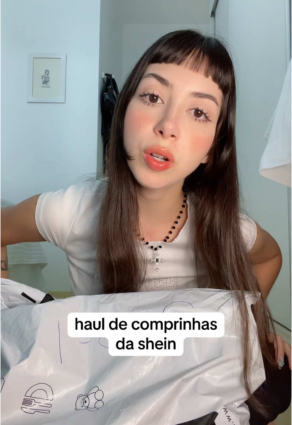 minha primeira vez comprando roupas na shein e fiz haul obvioo 😔🤚 infelizmente nesse final de ano tava impossível comprar second hand então recorri a fast fashion #shoppinghaul #clothinghaul #outfits #fyp 