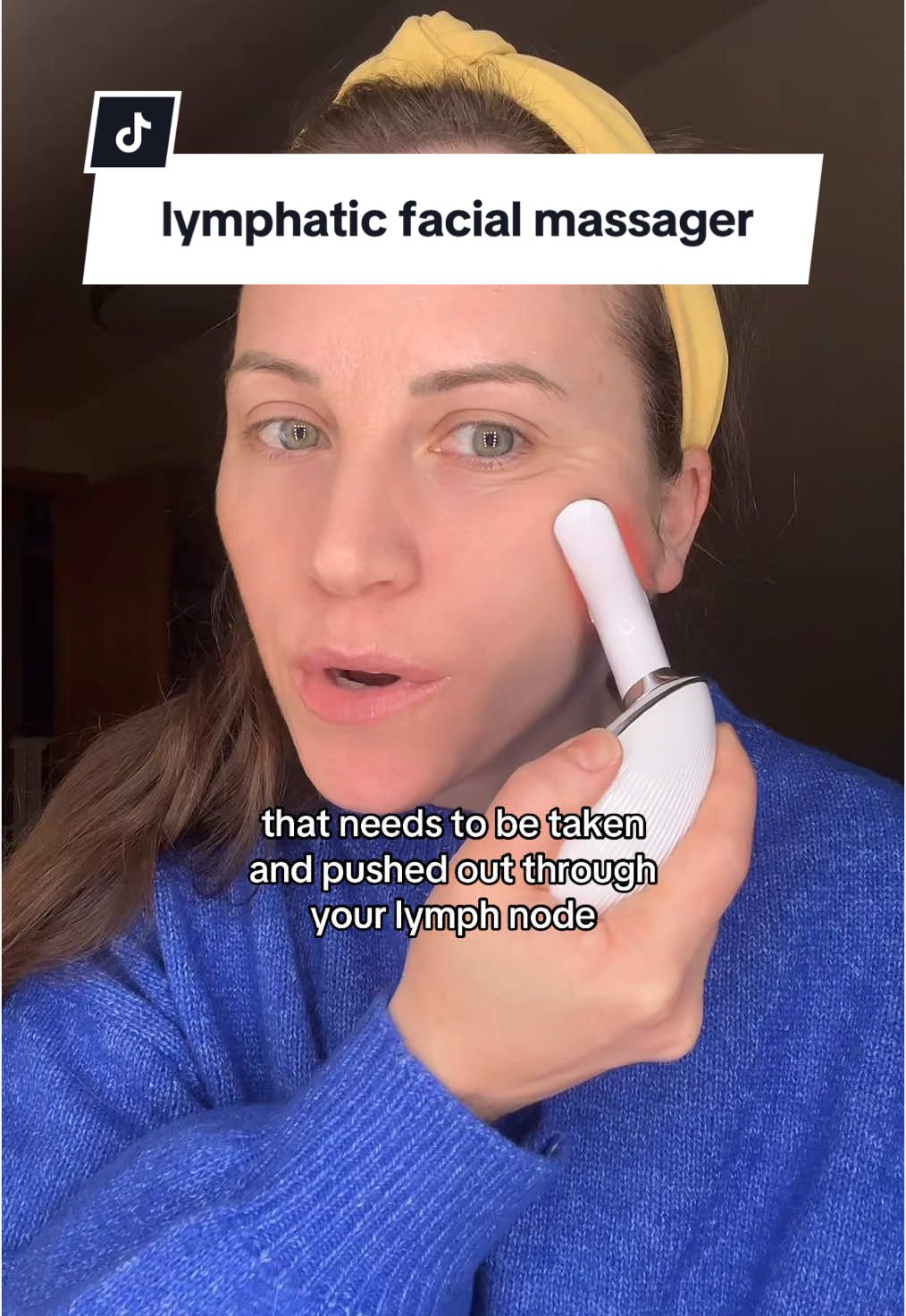 Every morning I use my facial massager to do lymphatic drainage, it’s definitely made a difference for me! #lymphaticdrainage #lymphaticdrainagemassage #facialmassage #redlighttherapy #doublechin #doublechinreduction #beautytools 