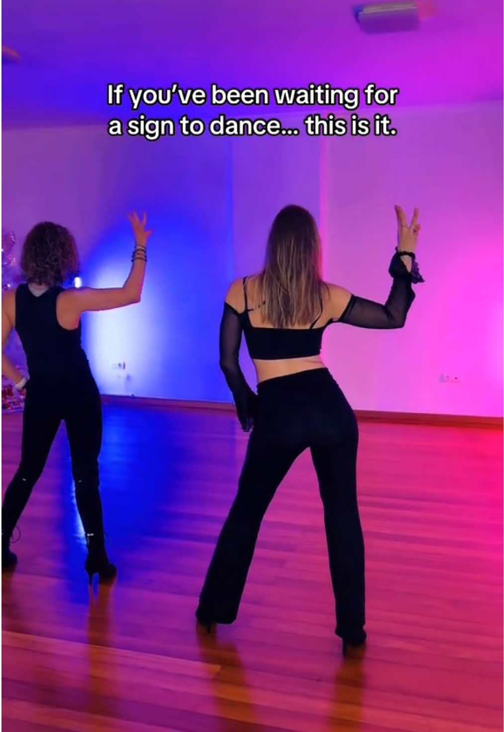 Share it with your bestie that you will try a dance class with! Or just do it yourself 💃🏼 this is your sign! @MiaDanceAcademy ✨ Shoutout to or video girl @Hanna’s Madeira Life ❤️