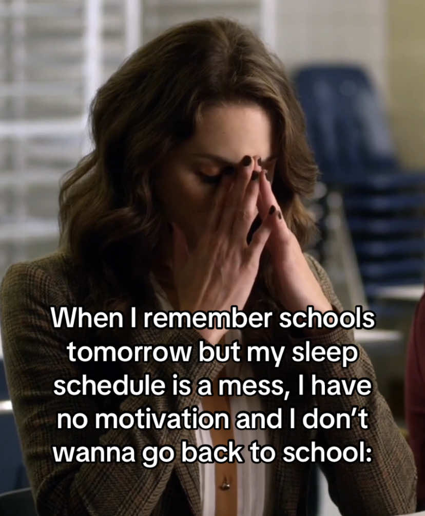 i don’t wanna go😭#prettylittleliars #relatable #viral #school #schoolrelatable #spencerhastings #foryou #fyp #pll #spencerpll #goviral spc-@✩ 