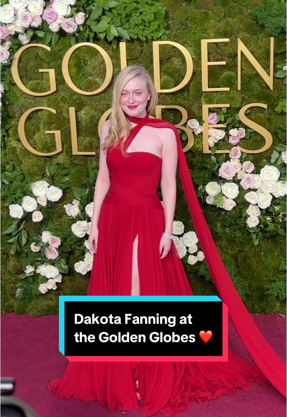 #DakotaFanning looking stunning in red at the #GoldenGlobes. ❤️ #GoldenGlobes2025 #RedCarpet #Ripley 