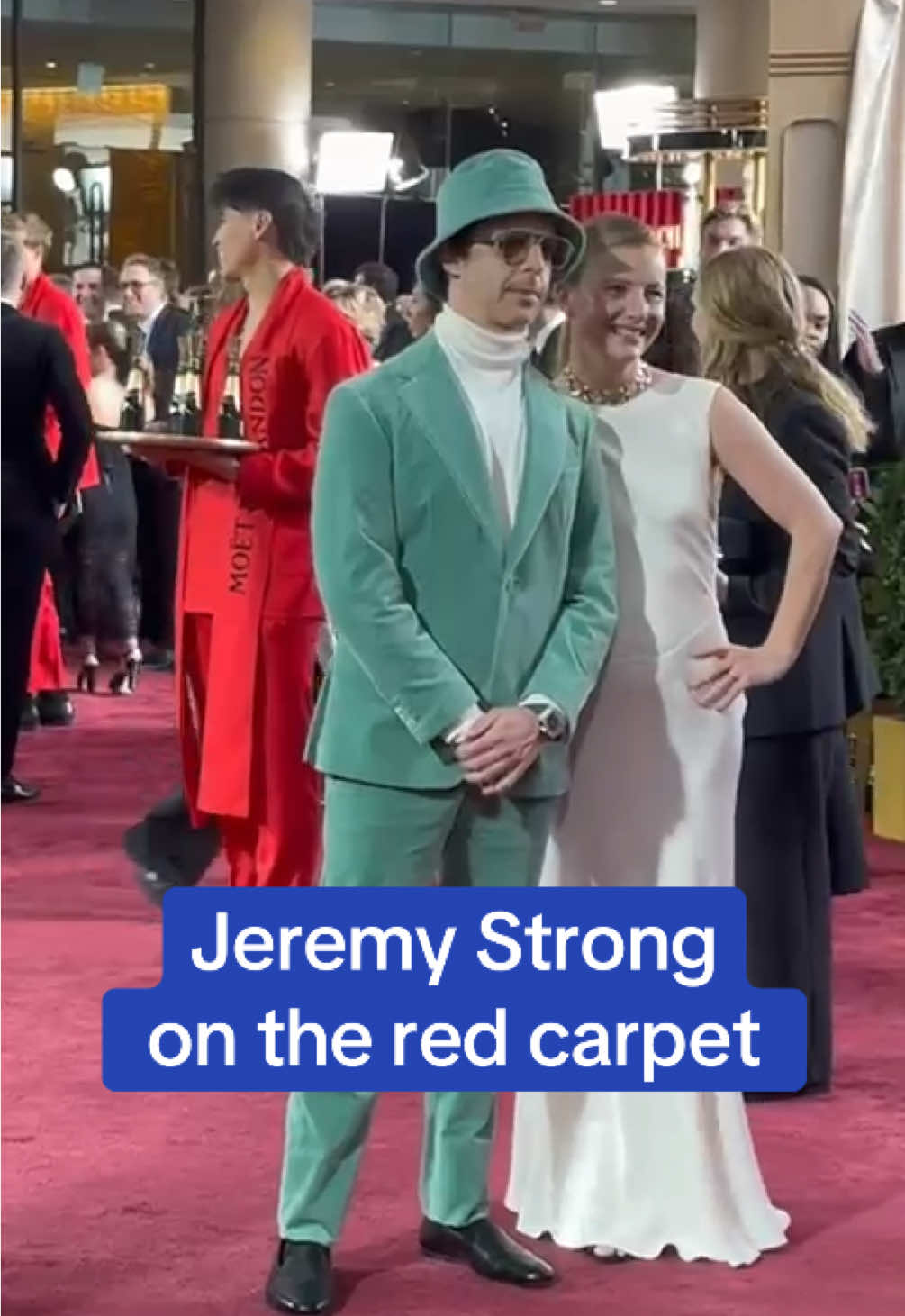 Succession star Jeremy Strong at the Golden Globes #jeremystrong #succession #goldenglobes #redcarpet #hollywood 