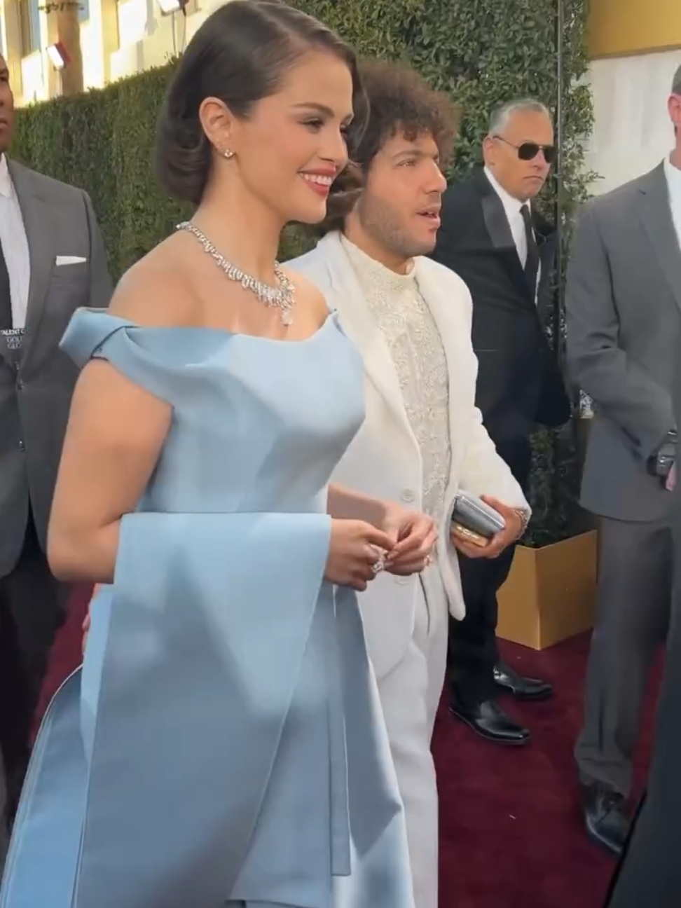 Selena Gomez and Benny Blanco have arrived to the #Golden Globes. #awardsseason #selenagomeztiktok #selenagomezfanpage #selenator #selenagomezedit #selenagomezfan #viral #fyp #teamselena #rarebeautybyselena #emiliaperez #bennyblanco #couple