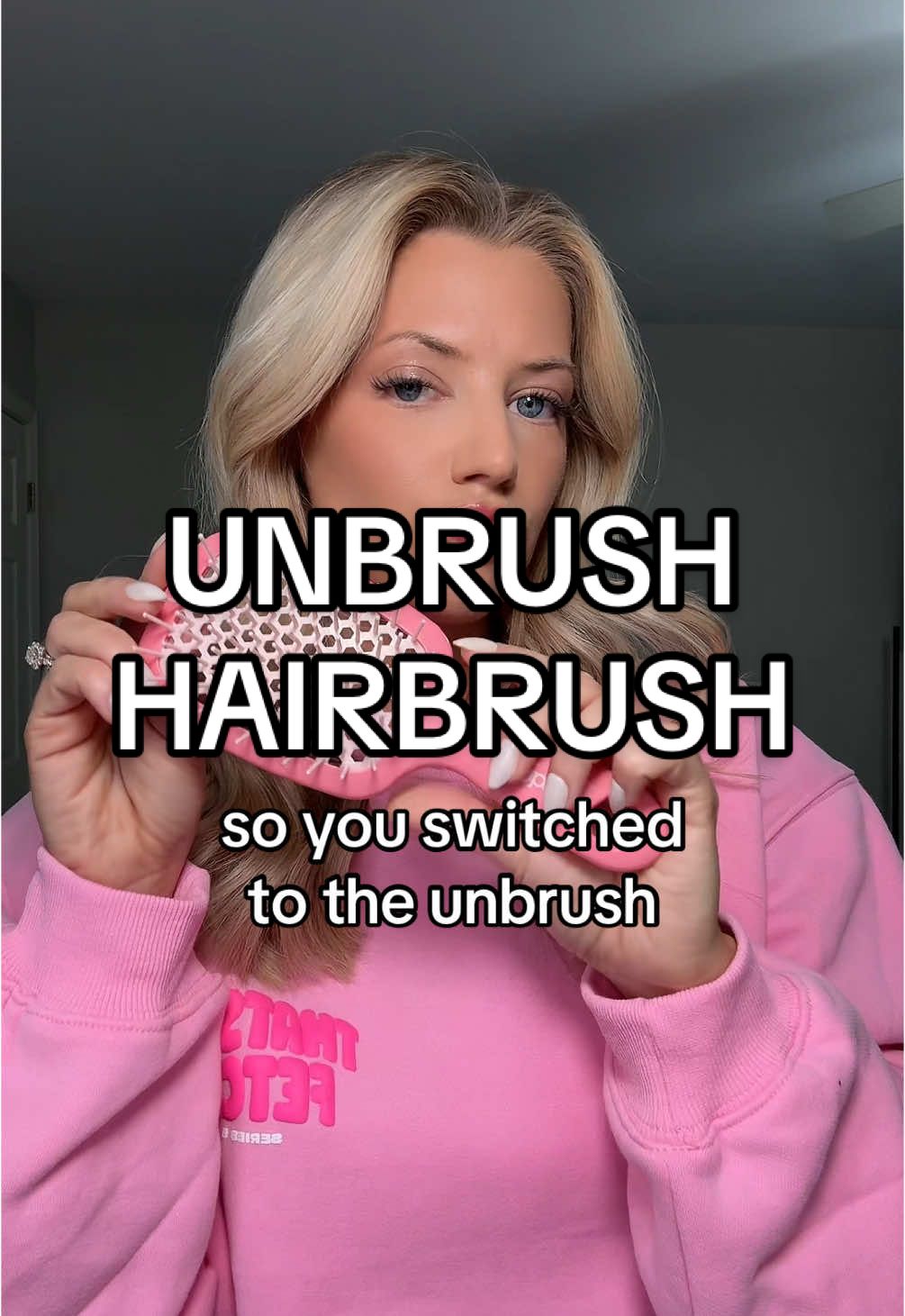 I’m literally so disgusted that I’ve been using that old nasty brush 😩 #hair #hairtok #haircare #hairbrush #unbrush #longhair #hairhealth #newyearnewaura  Unbrudh hairbrush   This product was gifted