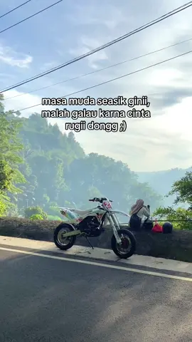 🤭🤭🤭🤭#galaustory #klxsupermoto #storysad #katakata #bucin #hiling #klx150 #klxgordon #supermoto #fypシ #fypage #storywa #sumedanghits #cadaspangeran #sadvibes #beranda #ganiatpastifyp #fypdongggggggg #fypp #fyppppppppppppppppppppppp 