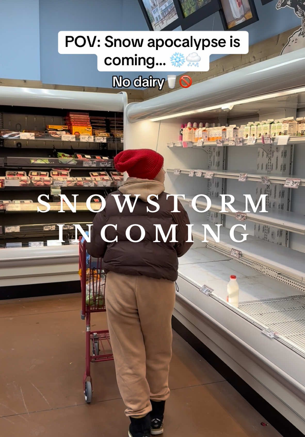 62 million people at risk😱❄️ The strongest winter storm of the season is about to hit - store shelves are already empty😳 Pro tip: Stock up on essentials in advance before it’s too late! 🛒 #WinterStorm #SnowStorm #SevereWeather #StormPrep #EmptyShelves #StockUp #EmergencyPreparedness #StaySafe #WeatherAlert #Snowpocalypse 