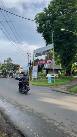 🫶 Baik buruknya dia tetap lelaki baik yang mengusahakanku 😘 sehat selalu abang sayang  #lewatberanda#fypage#ayofyp#drivermuda#moots#xyzbca#fypシ゚viral#Truk#bahanswmu#storytruk 