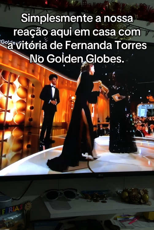 Fernanda Torres é o nome dela! #aindaestouaqui #goldenglobes #fernandatorres #brasil🇧🇷 #cinemanacional 