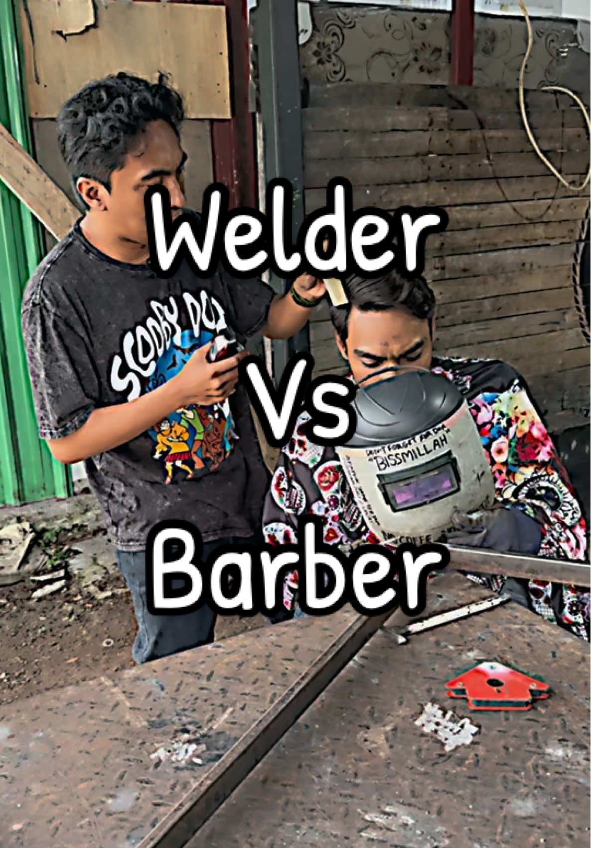 POV : schedule padat, dan harus tetap ganteng. @Protos_barber  #fypシ゚viral🖤tiktok☆♡🦋myvideo #CapCut #weldernation #welderindonesia🇮🇩 #weldermuda🧑‍🏭 #barbernation #barberlife #barberlife #barbers #malukupride🏝🔥 #keiisland🌴 #lewatberanda #welderlucu #pesonakuli #pekerjakeras💪💪semangat #inspiration #kontenhiburanfyp #motivation 