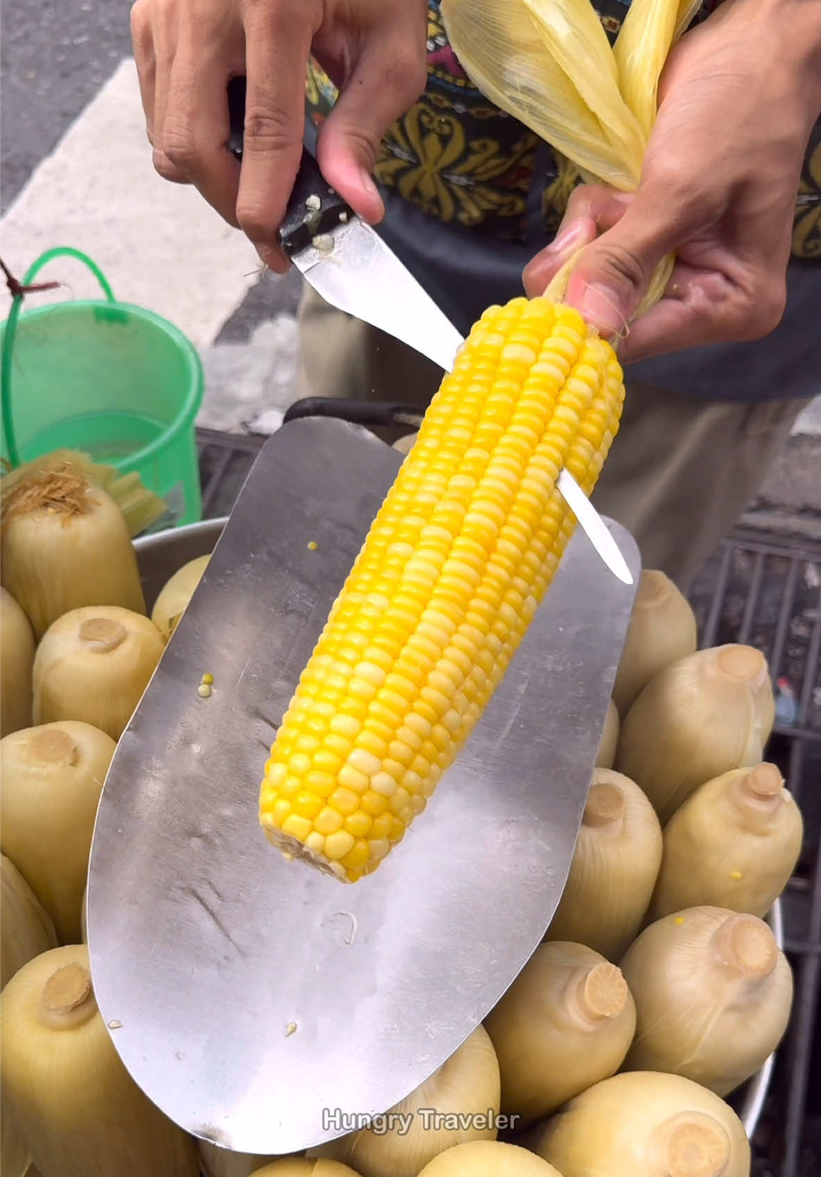 Evething Perfect Streamed Corn Cutting Skill -Fruits Cutting Skill #fruit #viral #fyp 