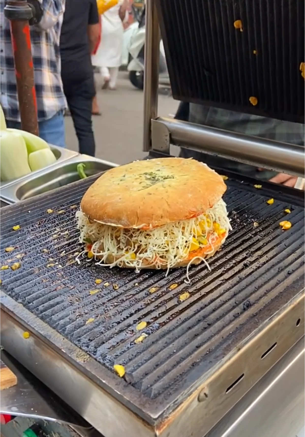 Loaded Kulch Grilled Sandwich | Indian Street Food #sandwich #grilledcheesesandwich #streetfood 