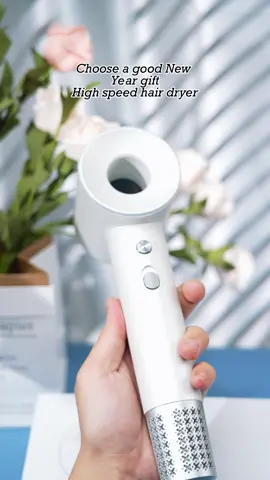 #hairtok #hair #highspeedhairdryer #highspeedhairdryer #hairdryer 