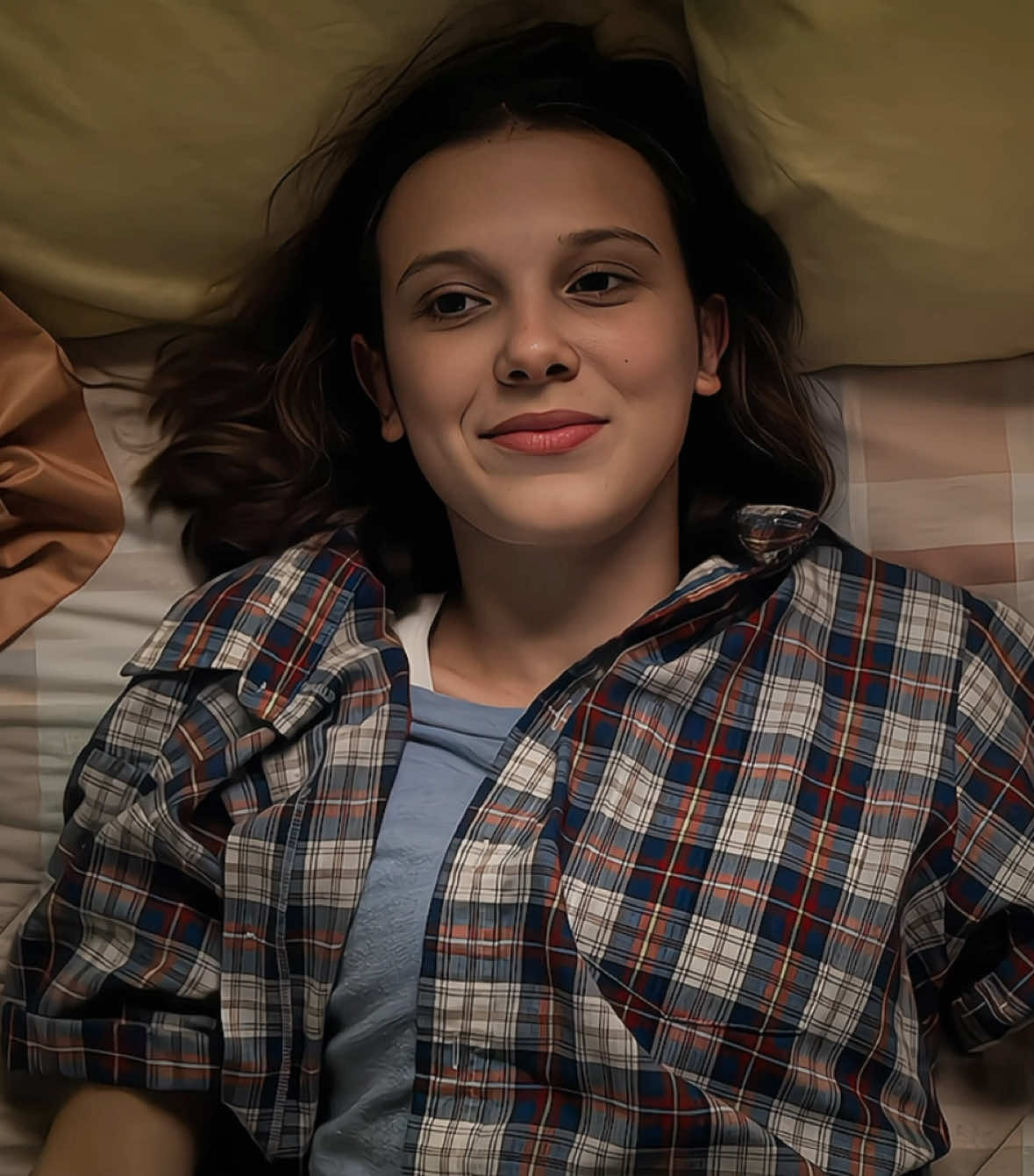 انت نايم حيل .!!! #milliebobbybrown #explore #fyp 