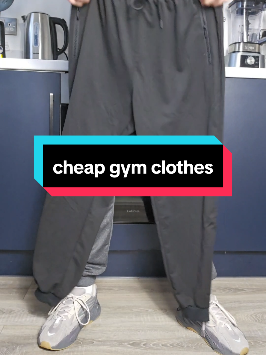 cheap gym clothes - this two pack of gym trousers are so cheap right now #gym #GymTok #cheapgymclothes #tiktokmademebuyit #spotlight 