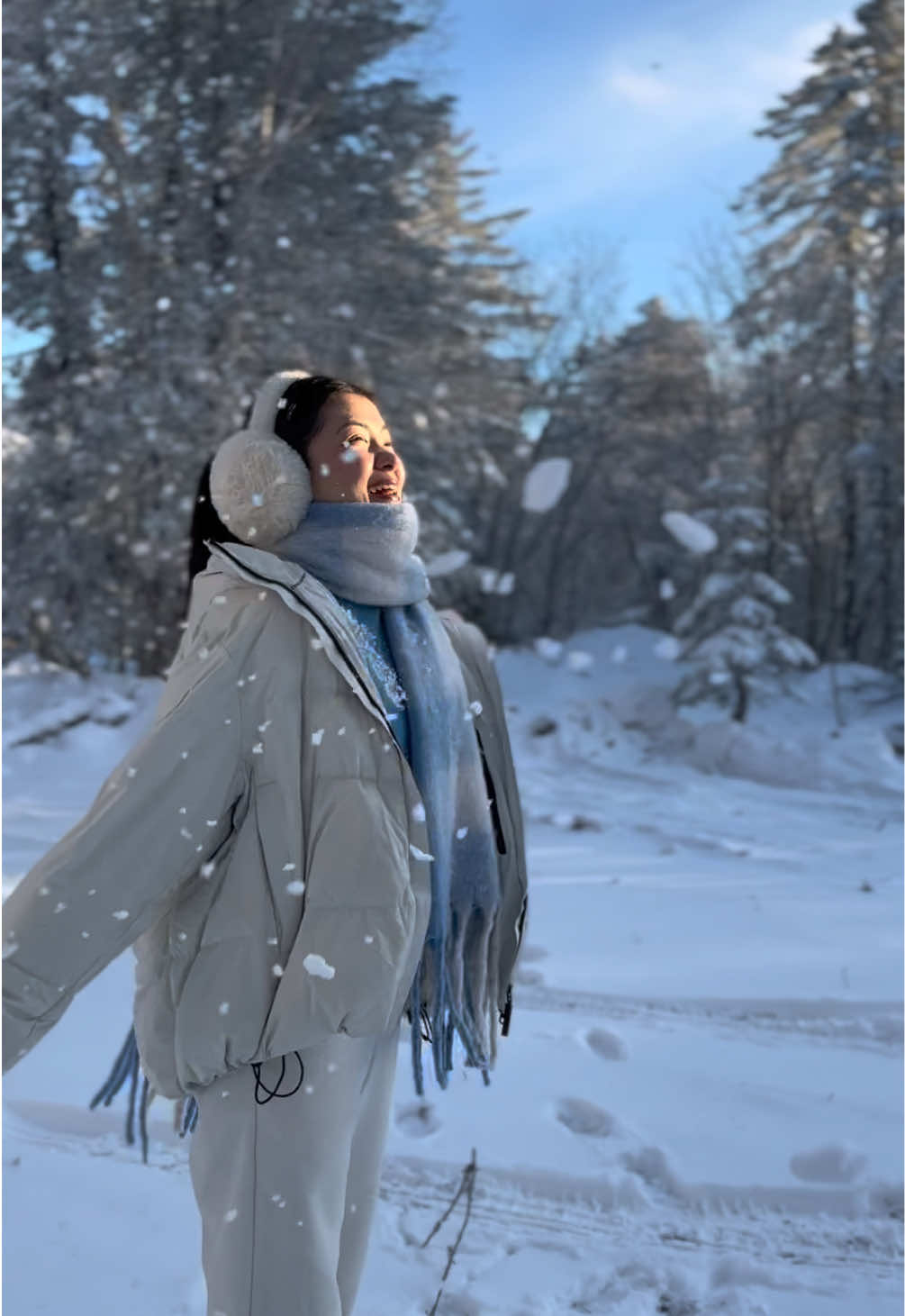 did you really go to China if you didn’t use this song? 😅🤍 30C to -30C degrees just to see the amazing Snow City!!!!!!!! #travel #traveltiktok #china #harbinchina 