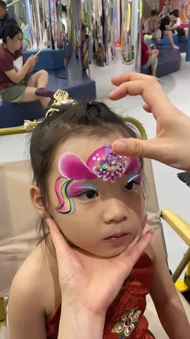 Painted 35 kids this weekend #facepainting #bunnylove #facepaint #ANKABELLA #children 