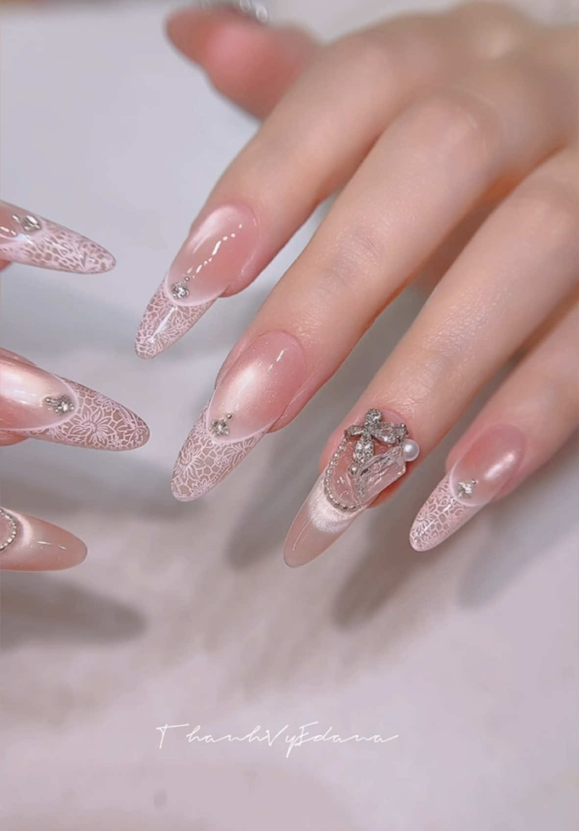 Xinh quá à💅🏻🥰 #nail #songel #mongtay #thanhvynail #thanhvyedana #xuhuongnail #xuhuongtiktokkk #xingme 