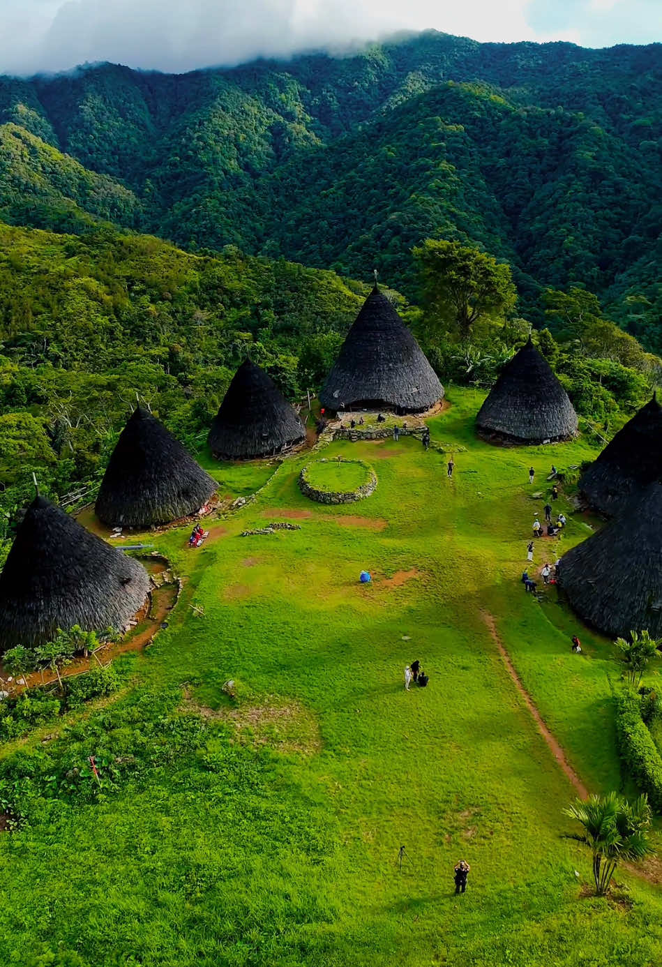 Labuan Bajo,ruteng,borong,atau seluruh flores ntt AYO NGUMPUL #labuanbajo #manggarai_flores_ntt #nttpride🏝🔥 