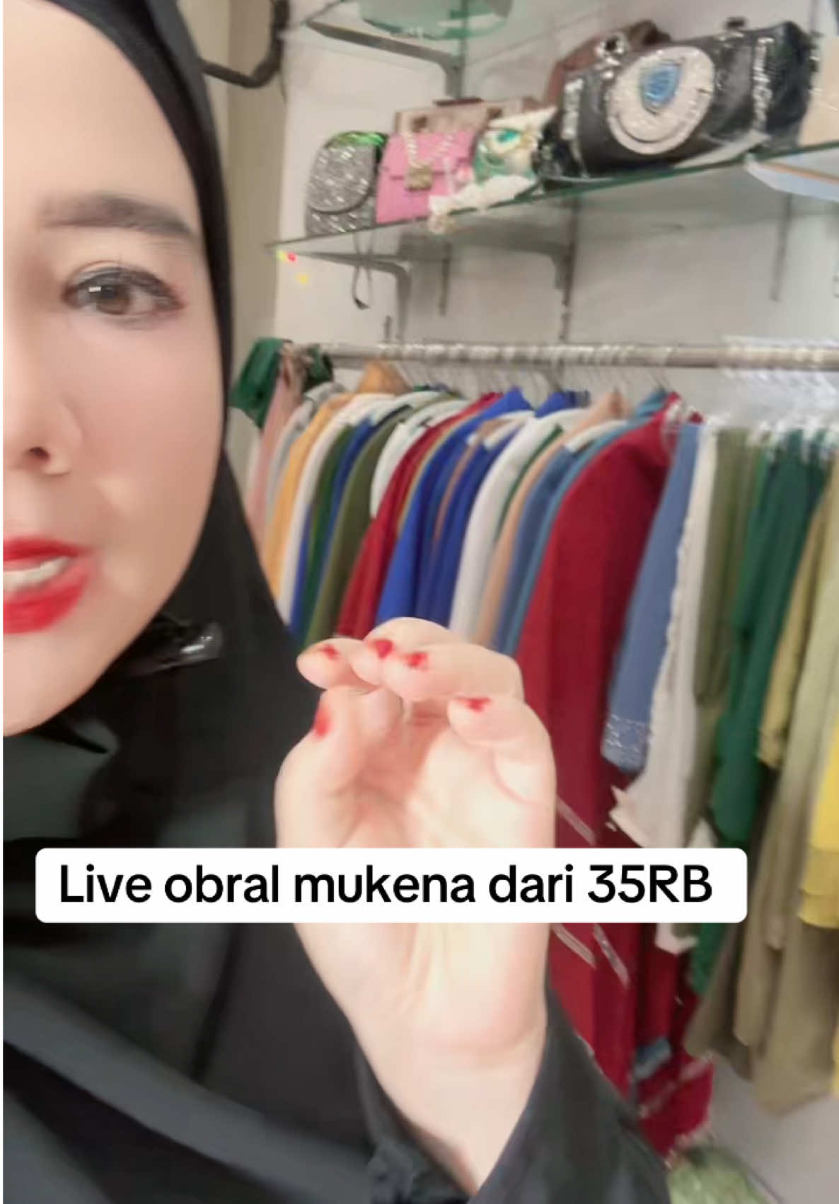 Gabung live skramg ya #joinlive 