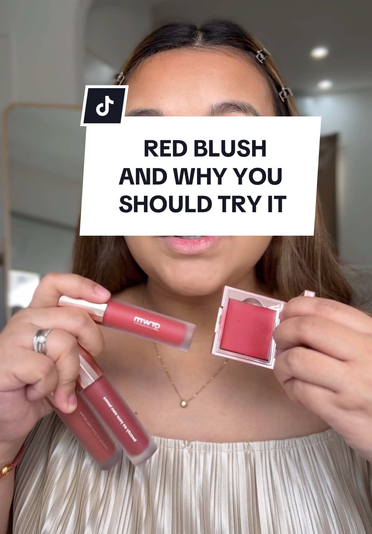 What’s your favorite blush shade family? Mine’s definitely red ❤️ It took a while before I started to appreciate red shades as blushes but when I saw how it gives me that radiant flush of color, I’ve realized that red tone shades really matches medium and tan girlies ❤️ #makeup #makeuptherapy #grwm #beauty #beautyph #BeautyTok #redblush #blush 