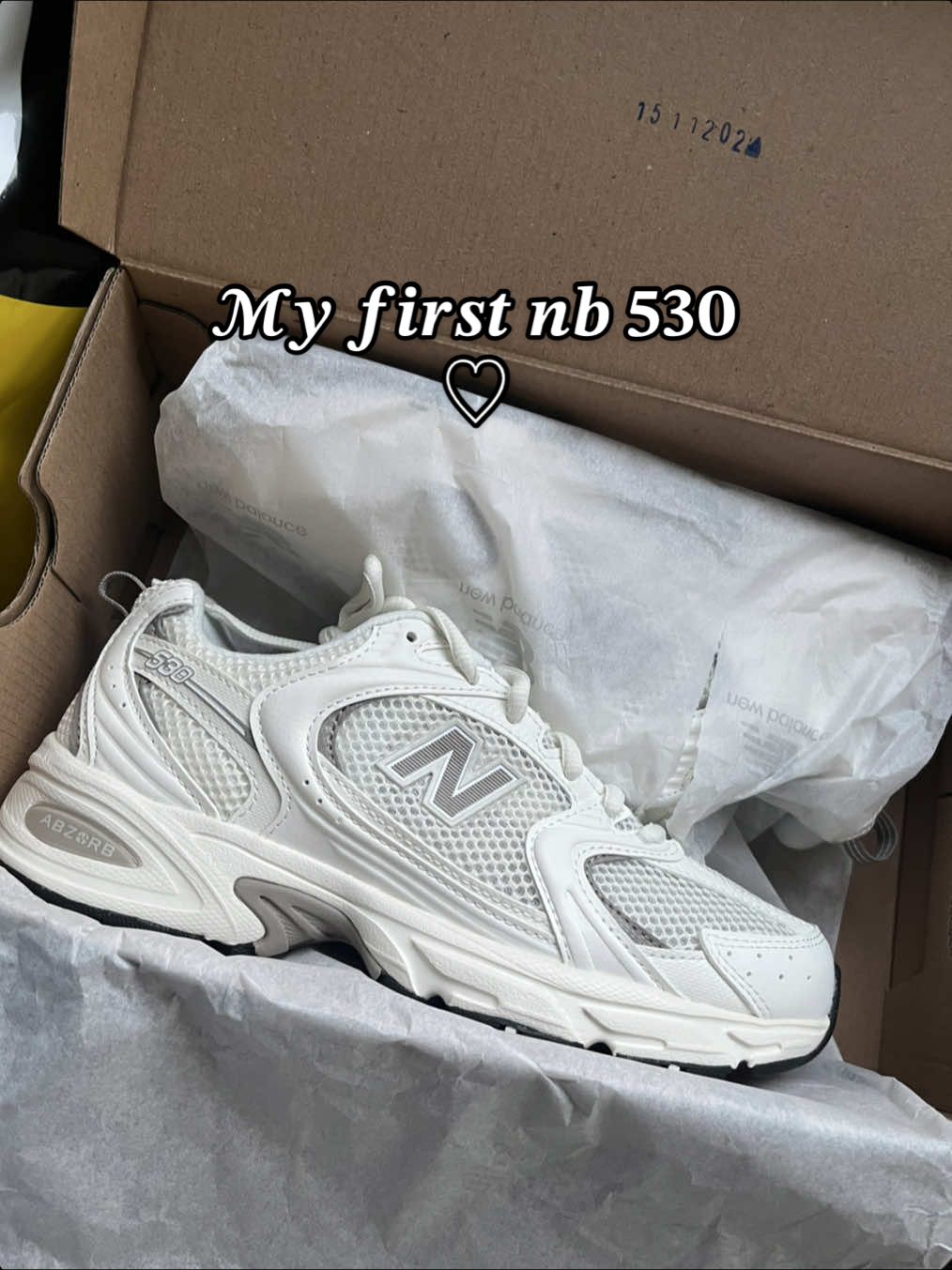 Finally got my newbalance 530 in sea salt ⋆. 𐙚 ˚ #newbalance #newbalance530 #nb530 